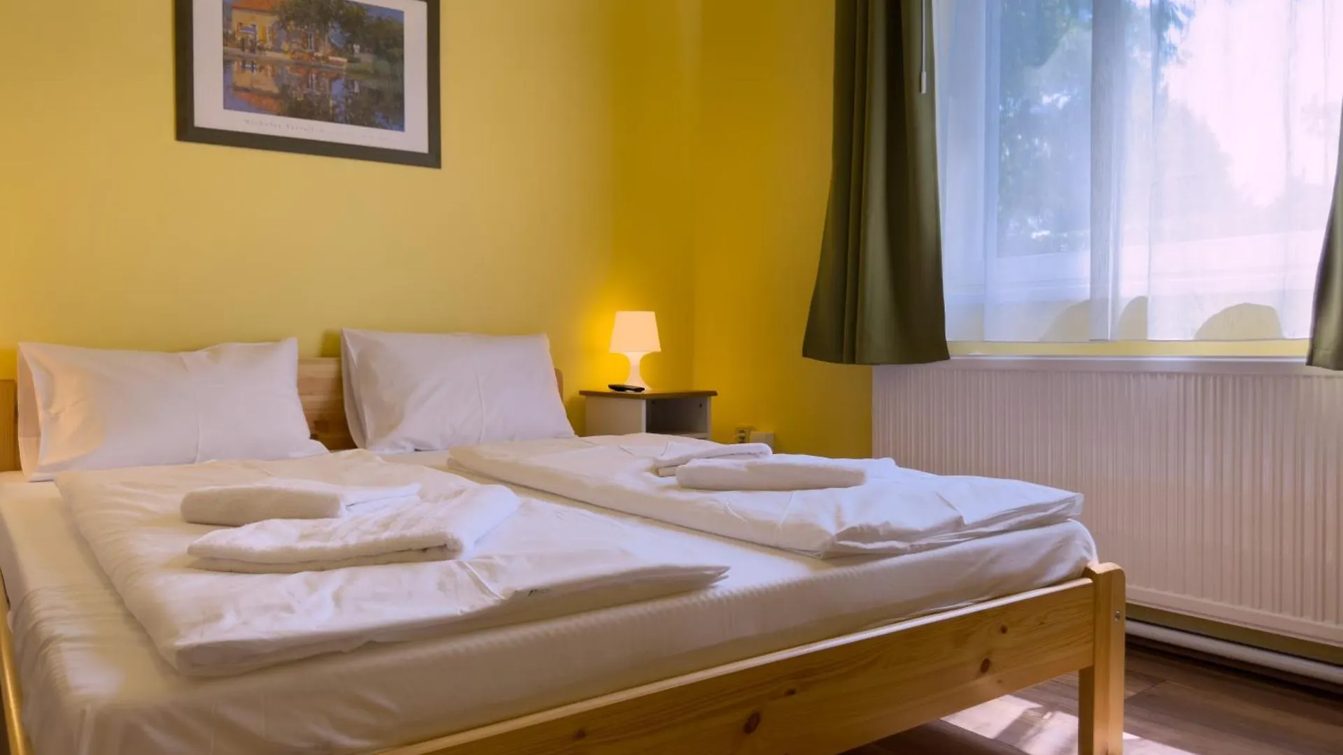 Hotel Irisz Panzio Budapešť 3*,  Maďarsko