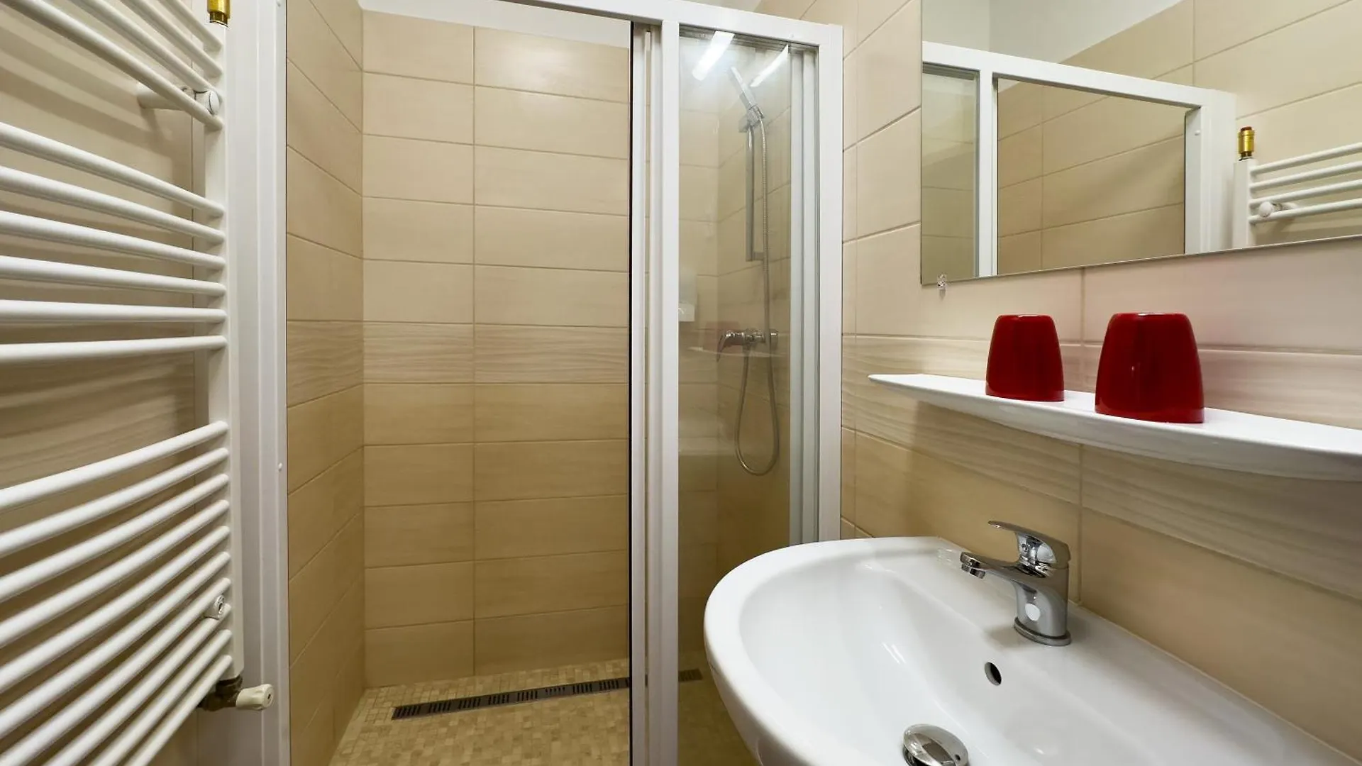 Hotel Irisz Panzio Budapešť 3*,