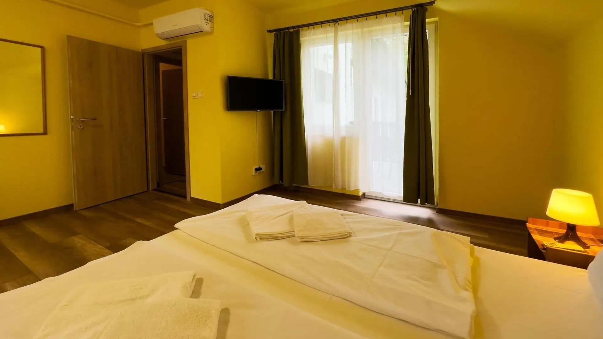 Hotel Irisz Panzio Budapešť 3*,  Maďarsko